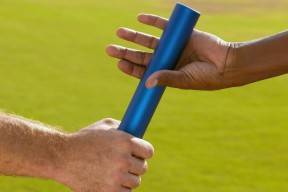 又见绝平！曼城与曼城鏖战至终场，伊布读秒救主-半岛体育官方网站